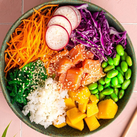 Poke bowl saumon mariné