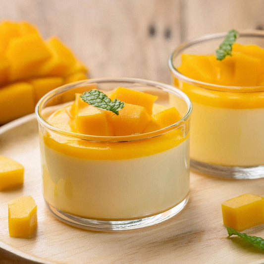 Panna cotta vanille bourbon, coulis de mangue
