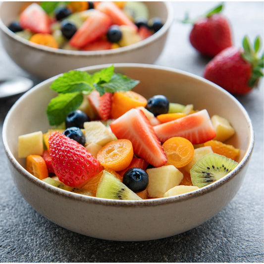 Salade de fruits frais, menthe fraîche
